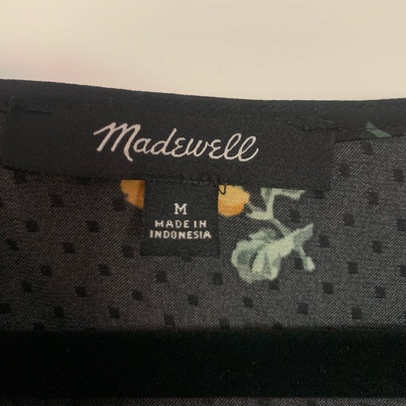 Madewell bubble sleeve top in floating florets - Picture 5 of 7